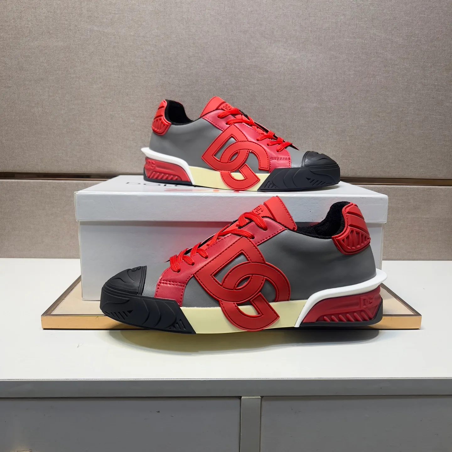 Men's men's shoes 💰pp500 [DG～] Couple's casual shoes 2025z cabinet sales simultaneously 🔶Size: 35-44#️⃣ 🔷4 colors🔜The upper is made of multi-material splicing ➕Towel lining, comfortable and breathable, sole: original comfortable, wear-resistant and non-slip outsole, ⚠️Real 📱Photography🎬The real thing is better📢📢📢